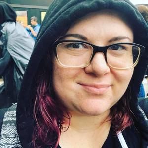 Meet your Posher, Alyssa